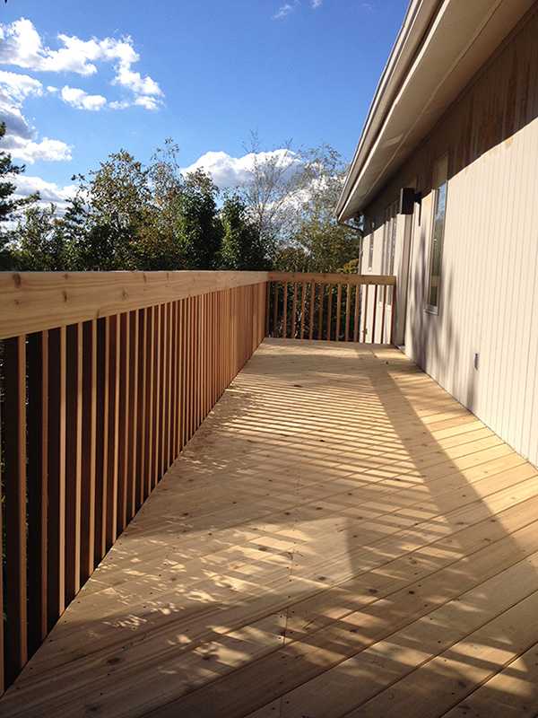 Deck services by Luis's Painting